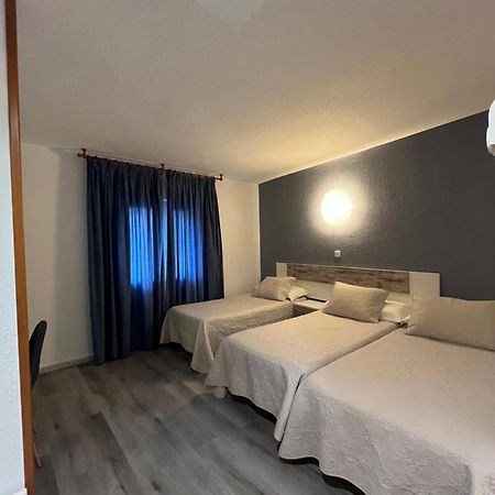 Hostal Azul El Molar Extérieur photo