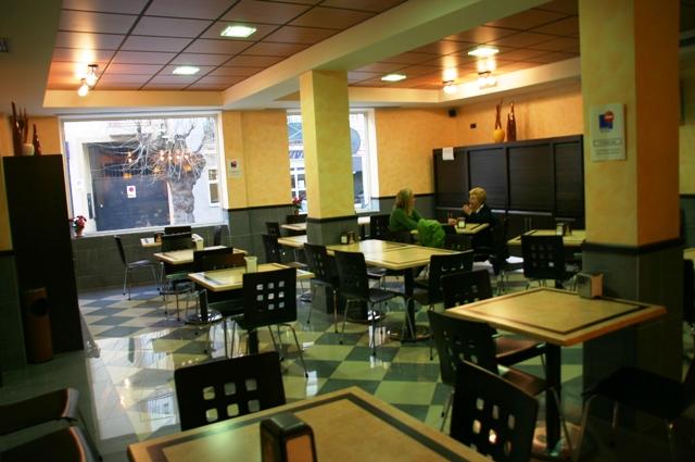 Hostal Azul El Molar Restaurant photo