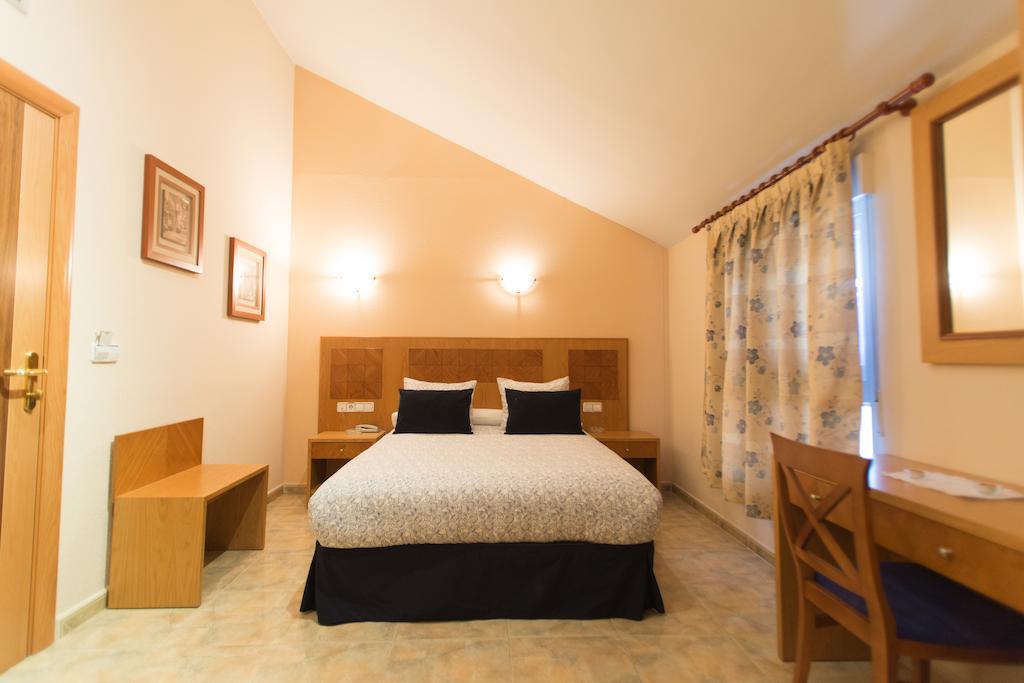 Hostal Azul El Molar Extérieur photo